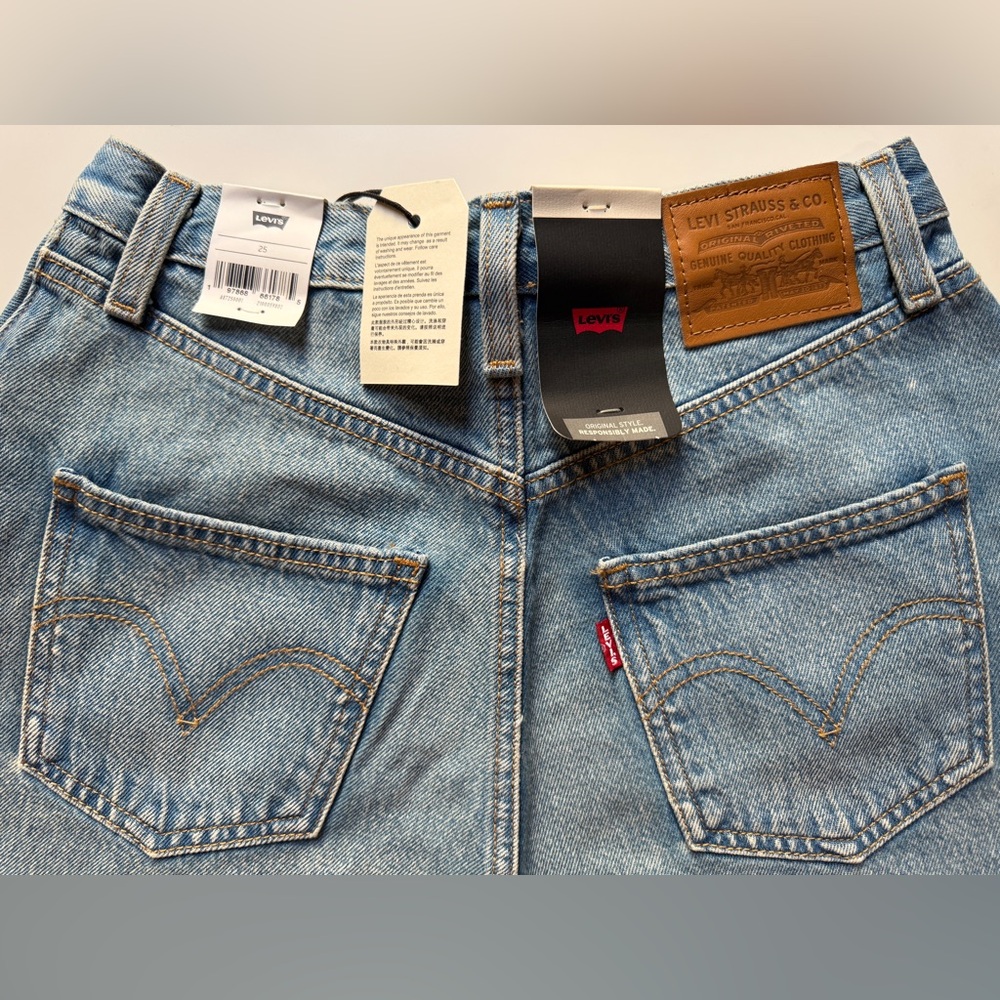 NWT Levi's Premium High-Rise A-Line Flounce Mini Denim Skirt Blue-Medium Wash 25 - Picture 11 of 15